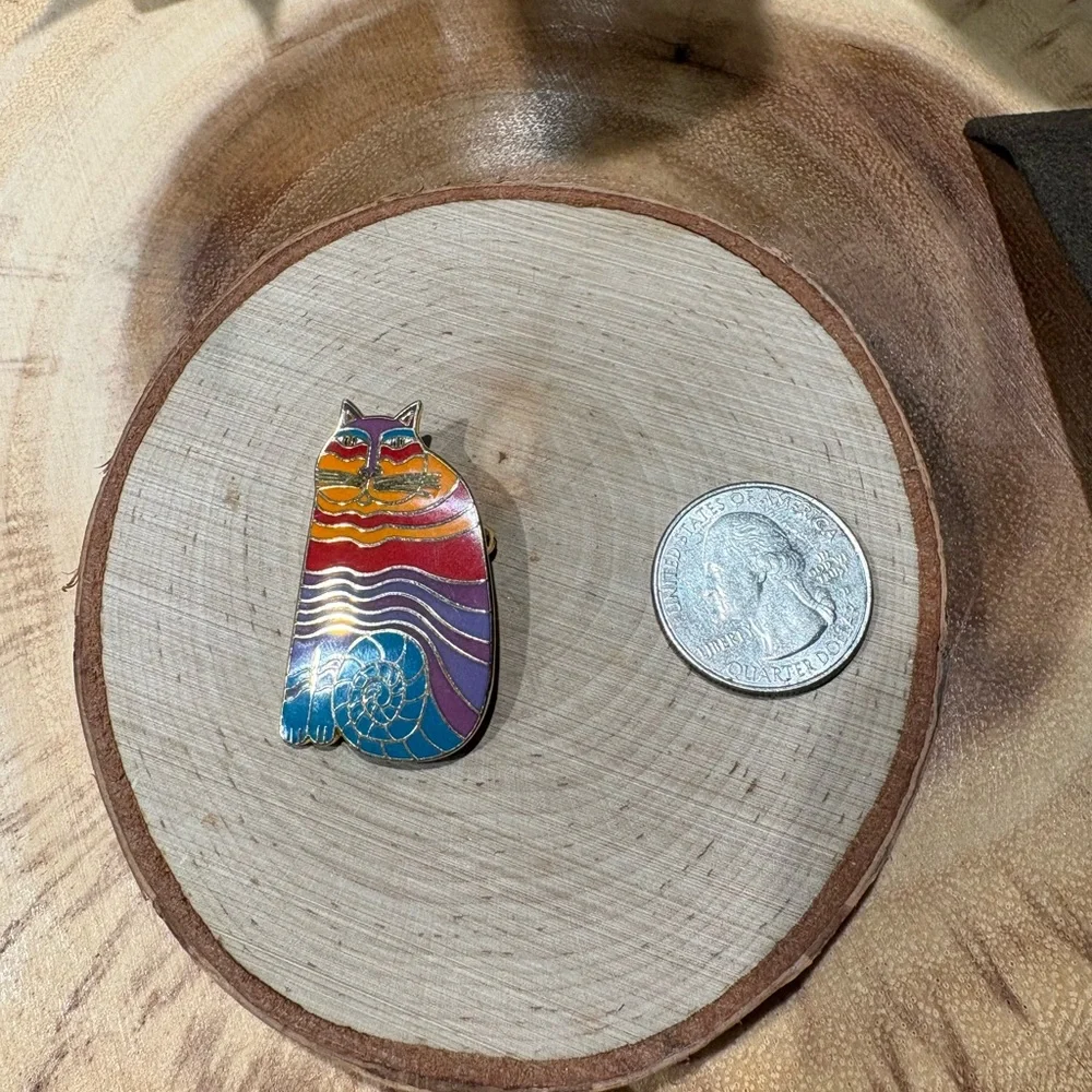 Rainbow Cats Brooch 🌈🐱